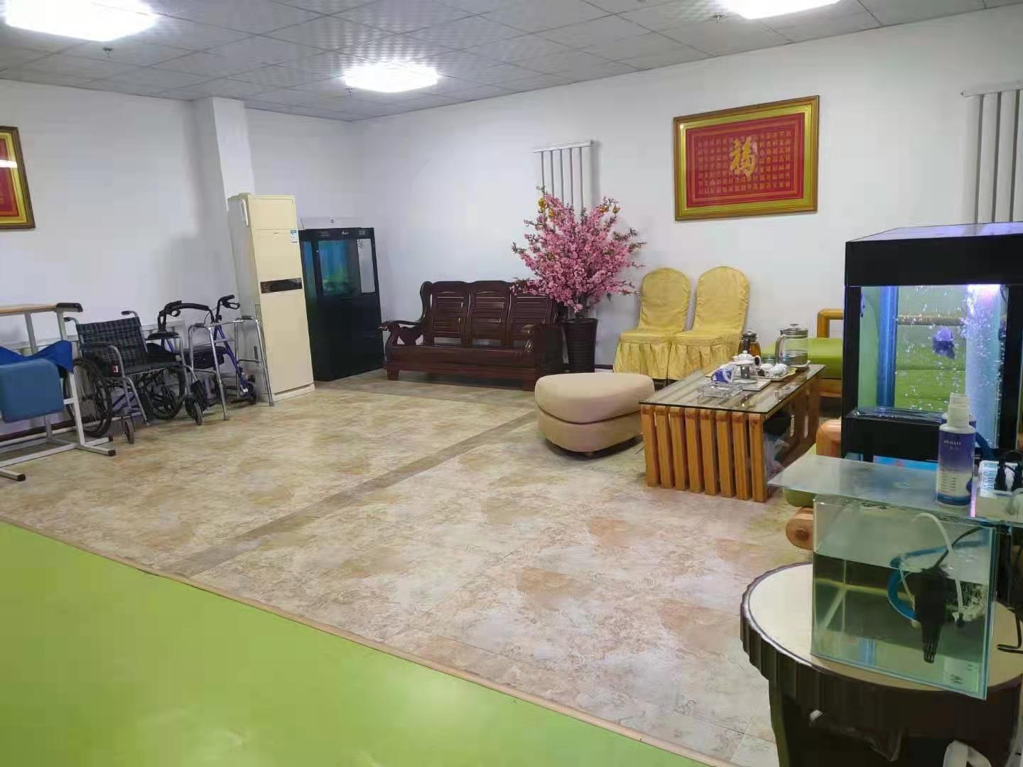 客厅